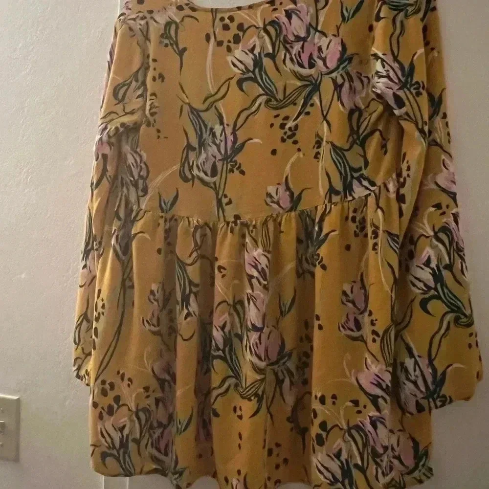 Free people yellow flowered flowy shirt size S